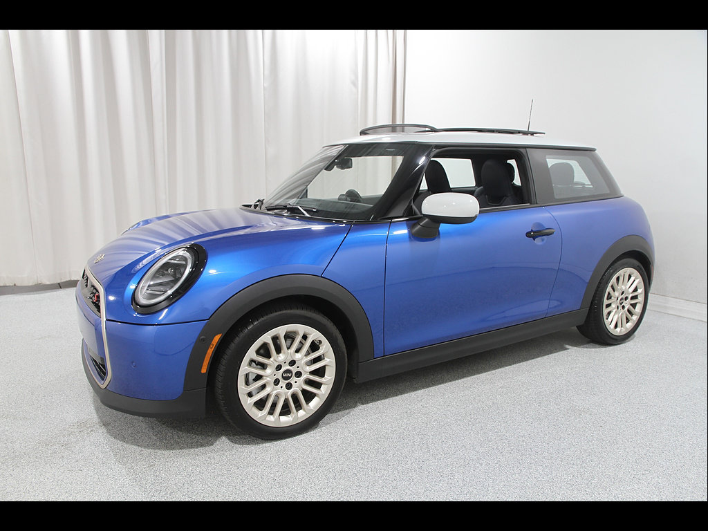 Used 2026 MINI Cooper S FWD image 3