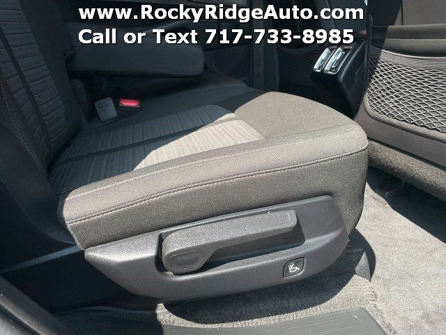 Used 2022 Kia Sorento LX AWD/4WD image 29