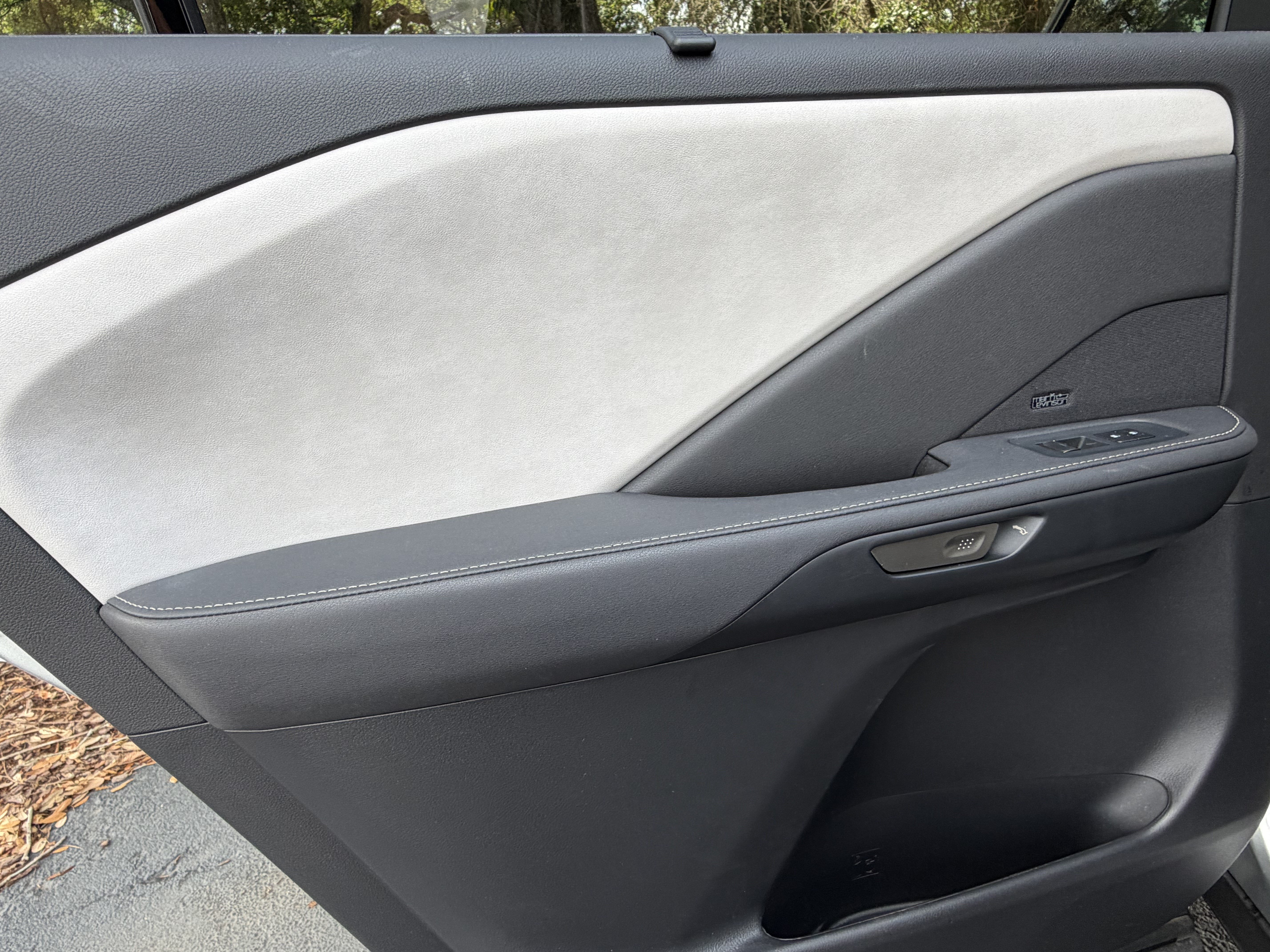 Used 2025 Lexus TX 350 AWD w/ Technology Package image 29