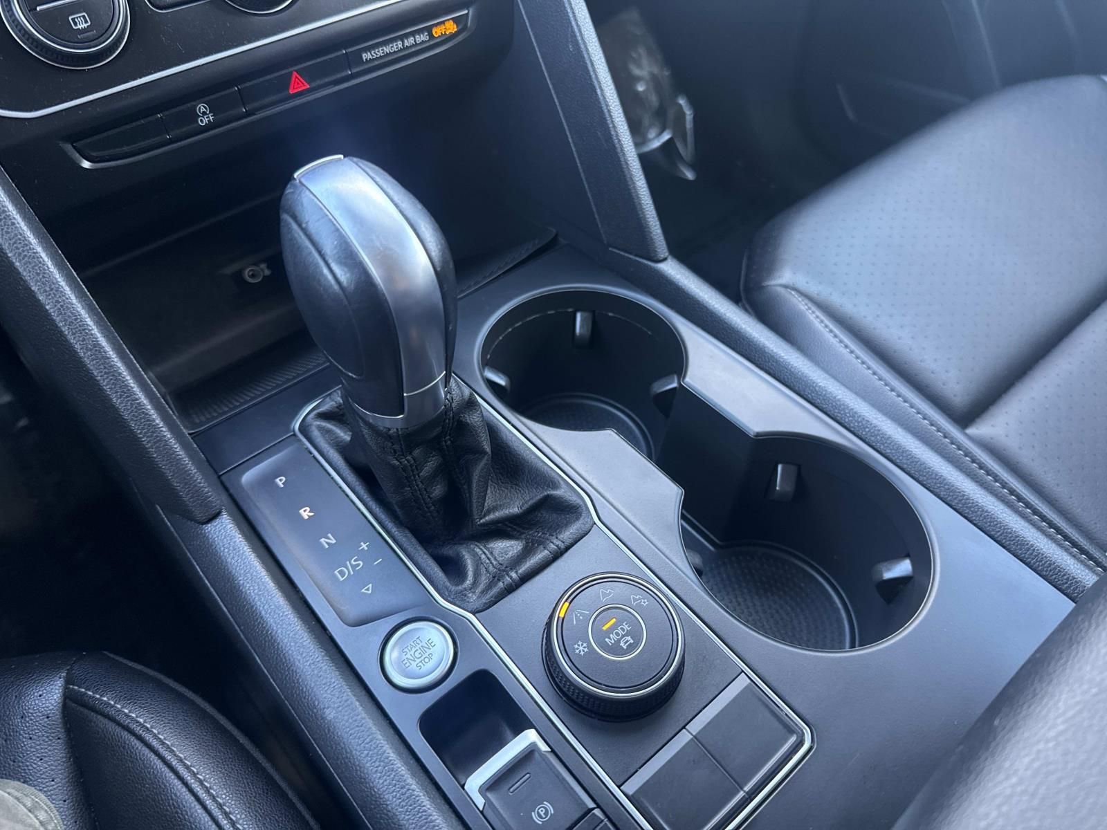 Used 2019 Volkswagen Atlas SE w/ Towing Package image 28