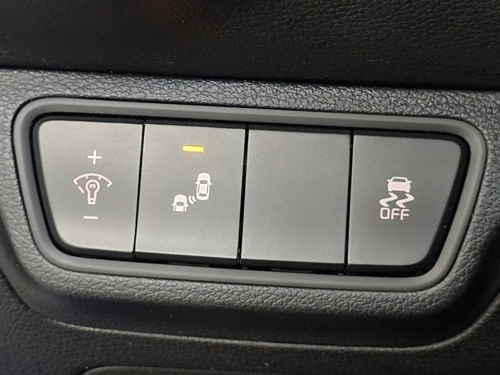 Used 2022 Kia Forte GT-Line w/ GT-Line Premium Package image 25