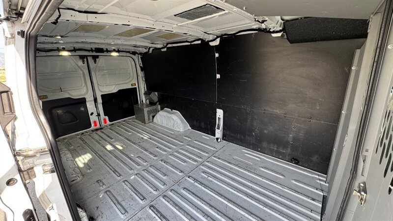 Used 2017 Ford Transit 250 148 Low Roof RWD image 17