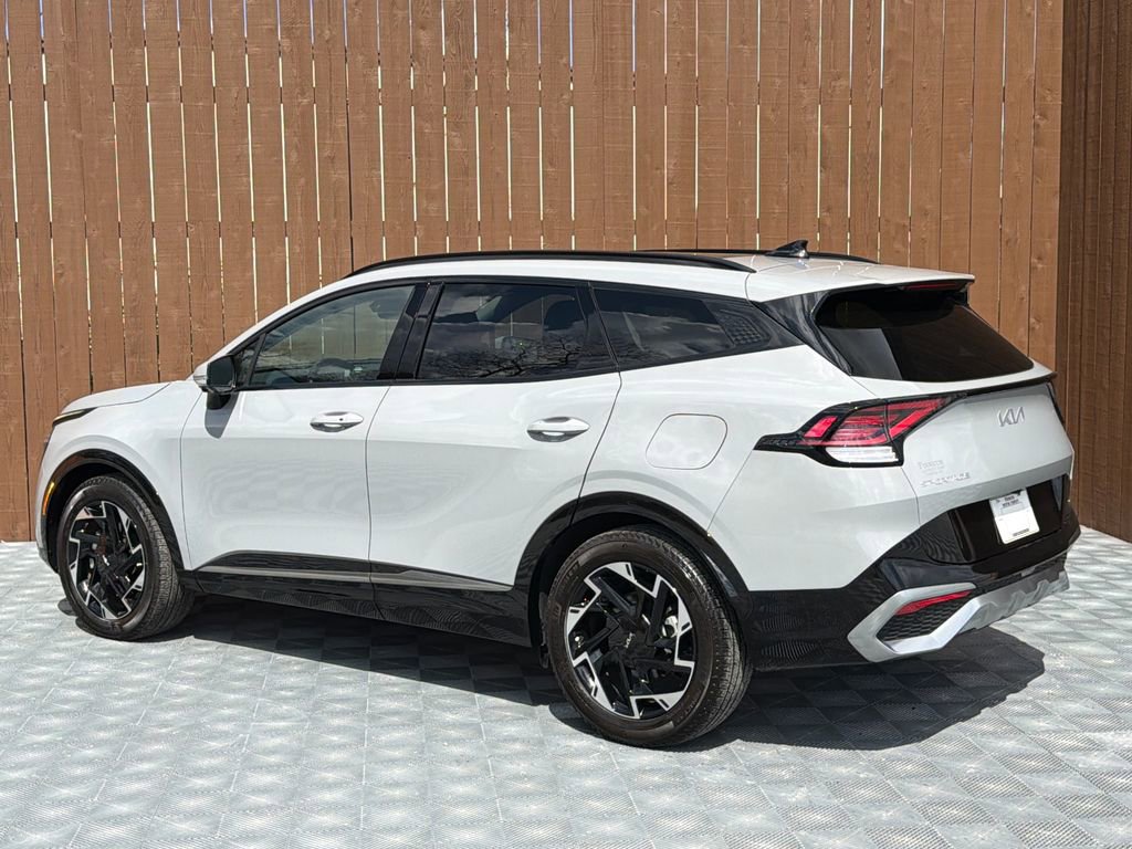 Used 2024 Kia Sportage SX image 16