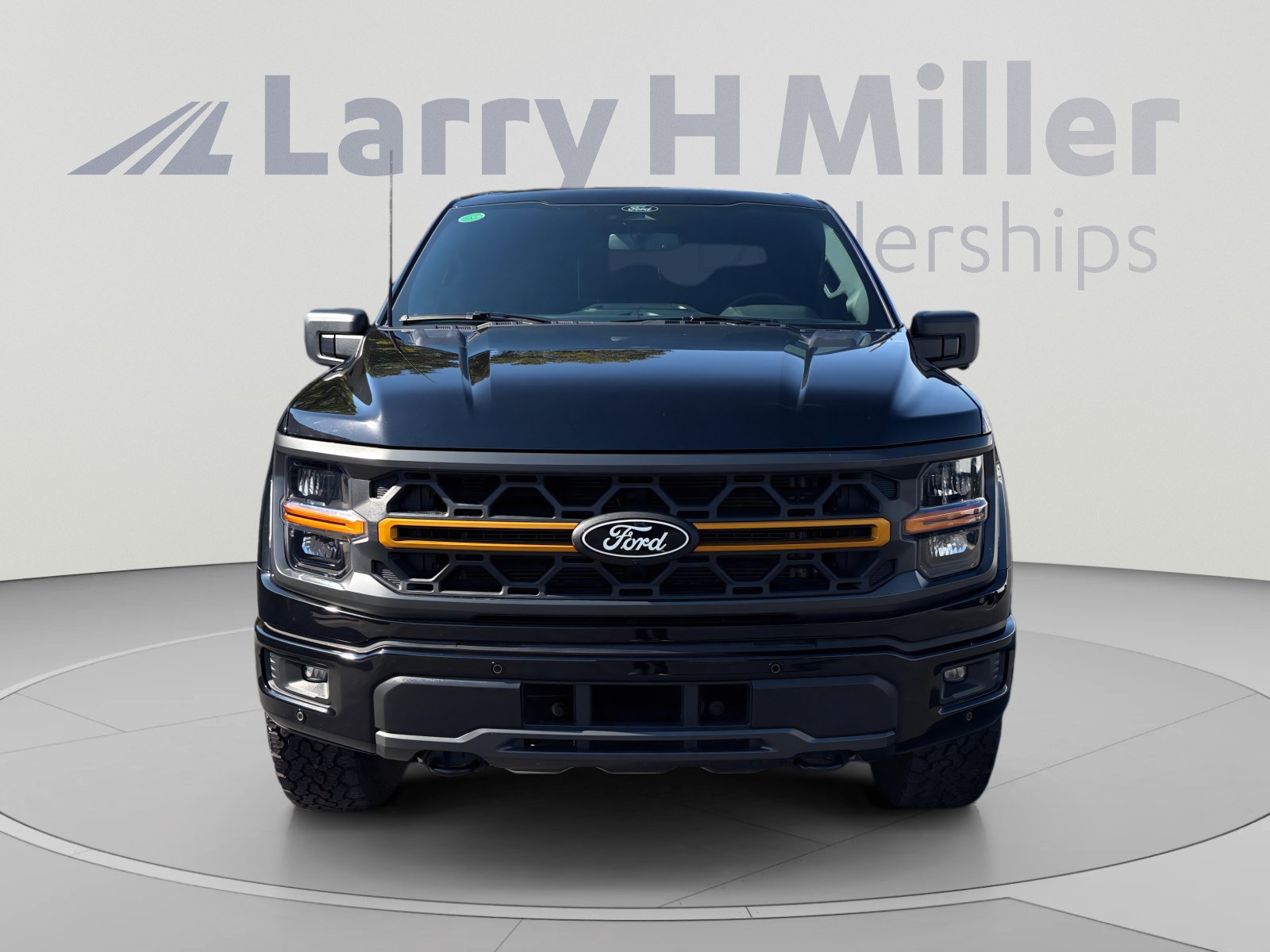 Used 2025 Ford F150 Tremor w/ Mobile Office Package AWD/4WD image 8