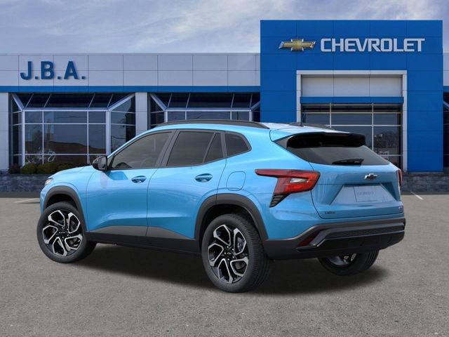 New 2026 Chevrolet Trax RS w/ Sunroof Package FWD image 3