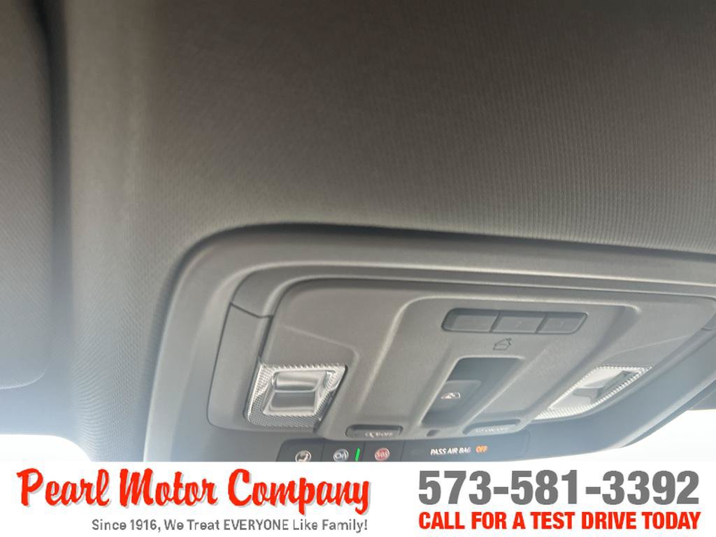 New 2026 GMC Sierra 1500 Elevation w/ Elevation Premium Package AWD/4WD image 15