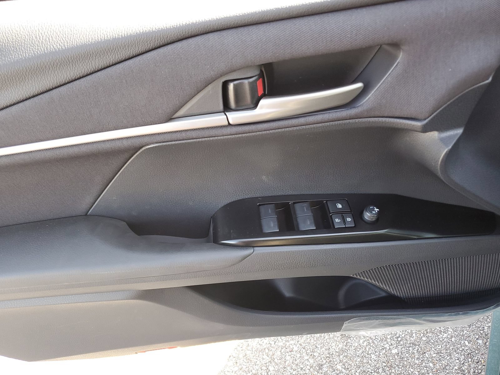 New 2026 Toyota Camry LE w/ Convenience Package FWD image 20