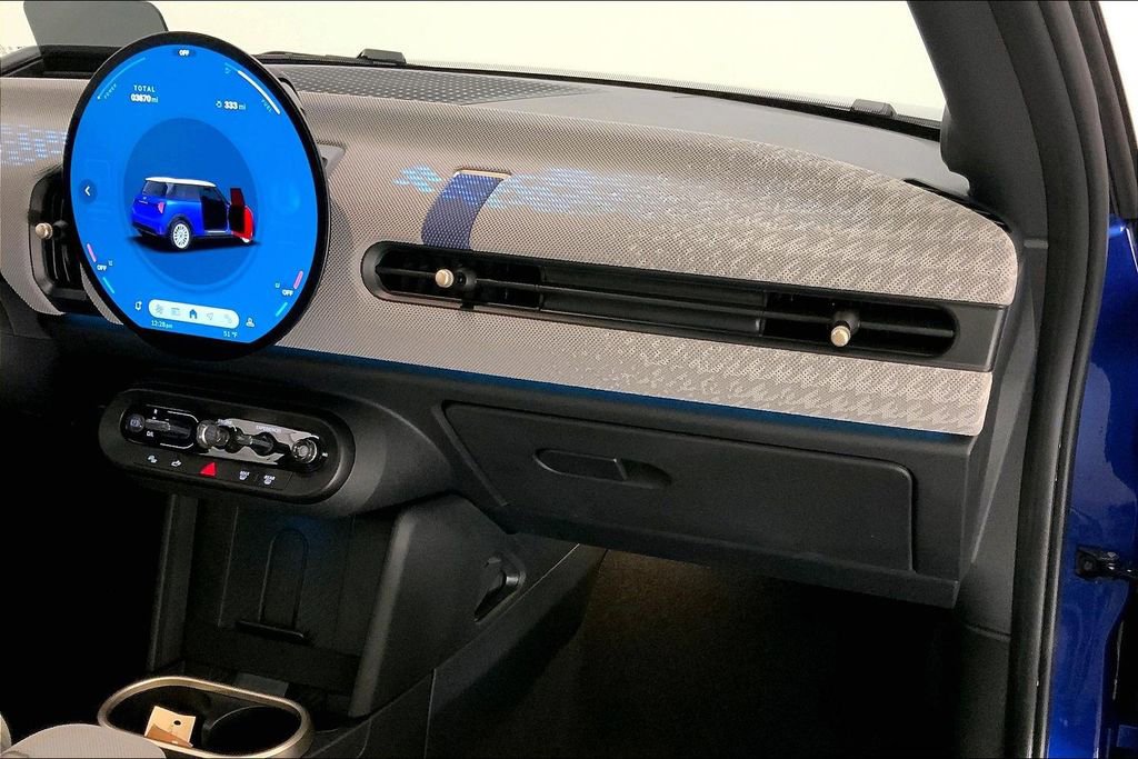 Used 2025 MINI Cooper S image 23