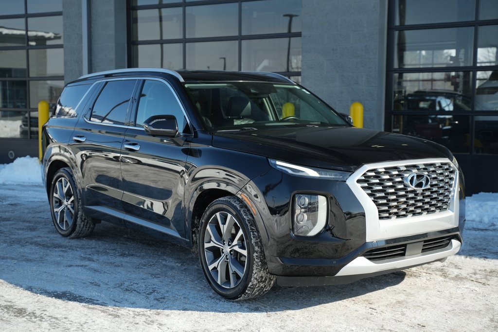 Used 2021 Hyundai Palisade Limited w/ Cargo Package image 2
