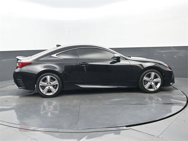 Used 2016 Lexus RC 200t image 2