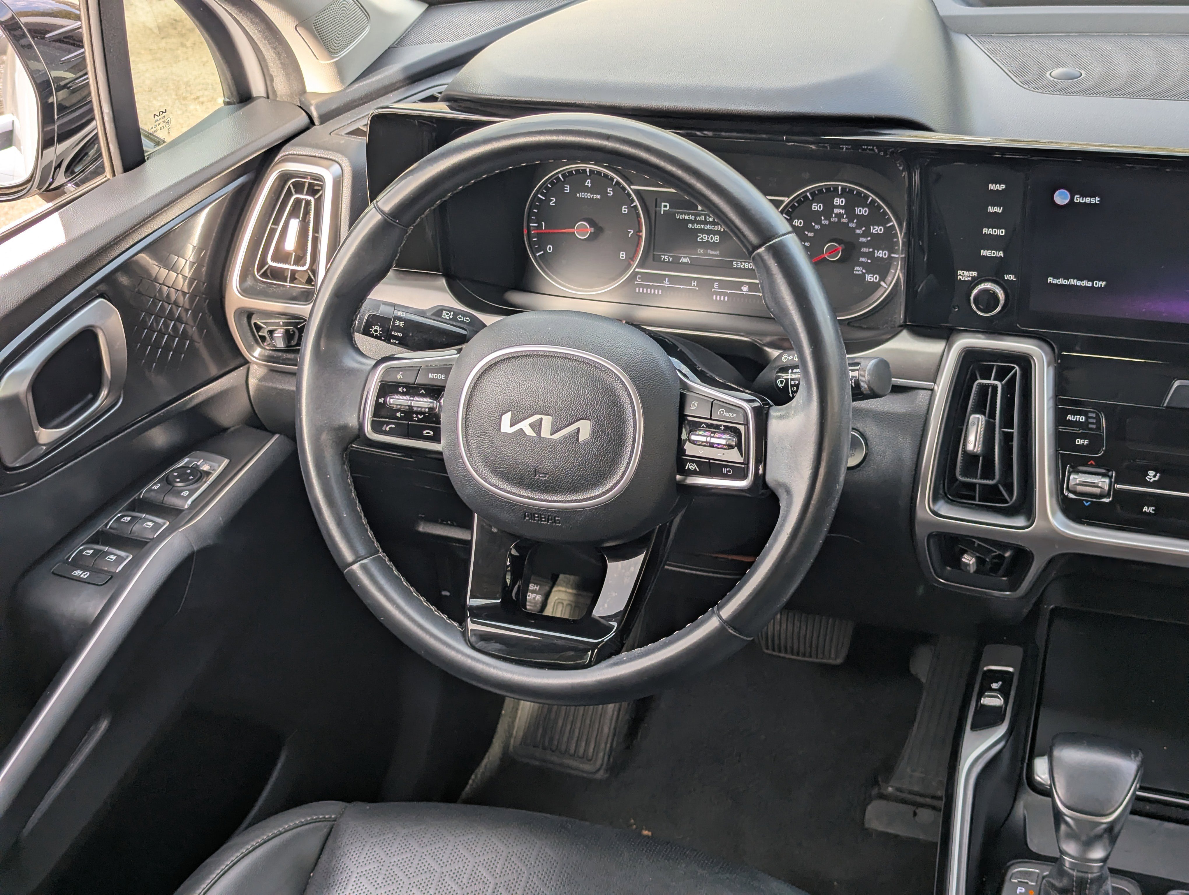 Certified 2022 Kia Sorento S image 13