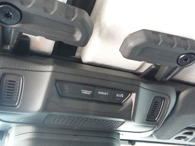 New 2026 Jeep Gladiator Rubicon AWD/4WD image 36