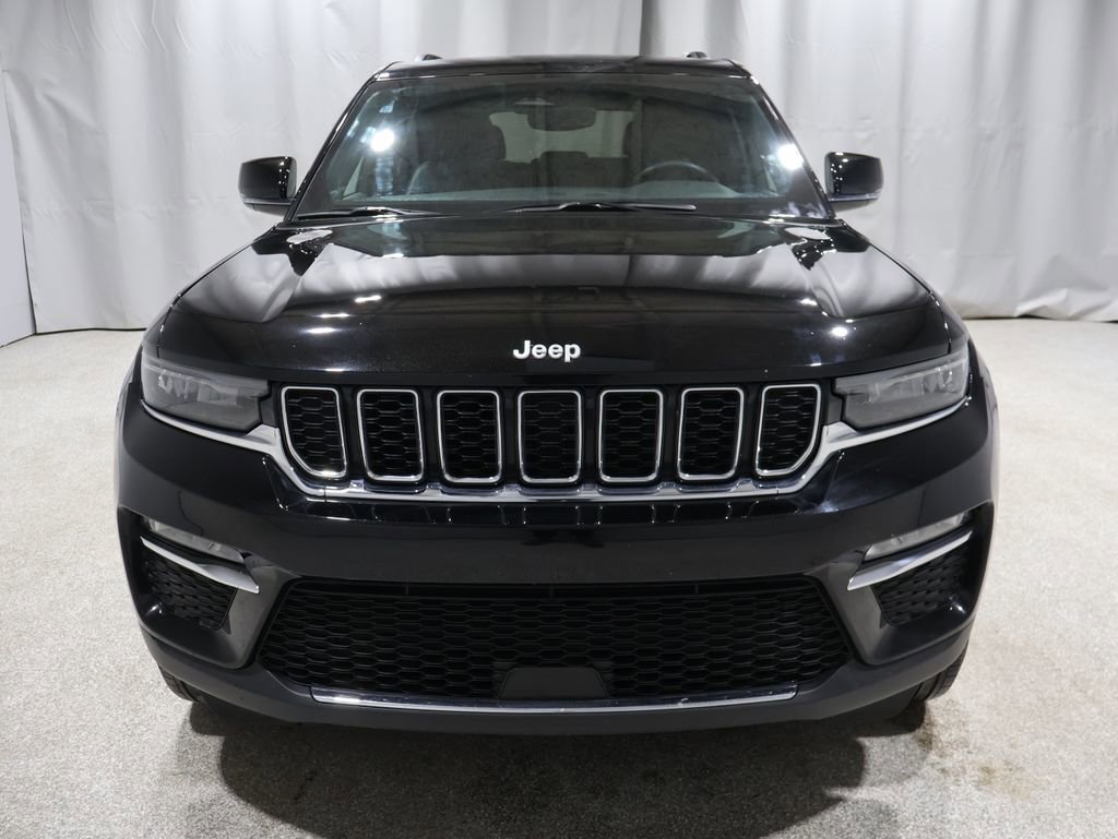 Used 2024 Jeep Grand Cherokee Limited AWD/4WD image 6