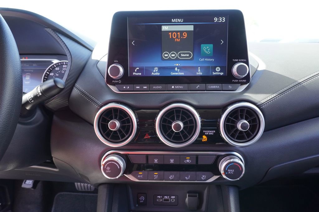 Certified 2025 Nissan Sentra SV image 19