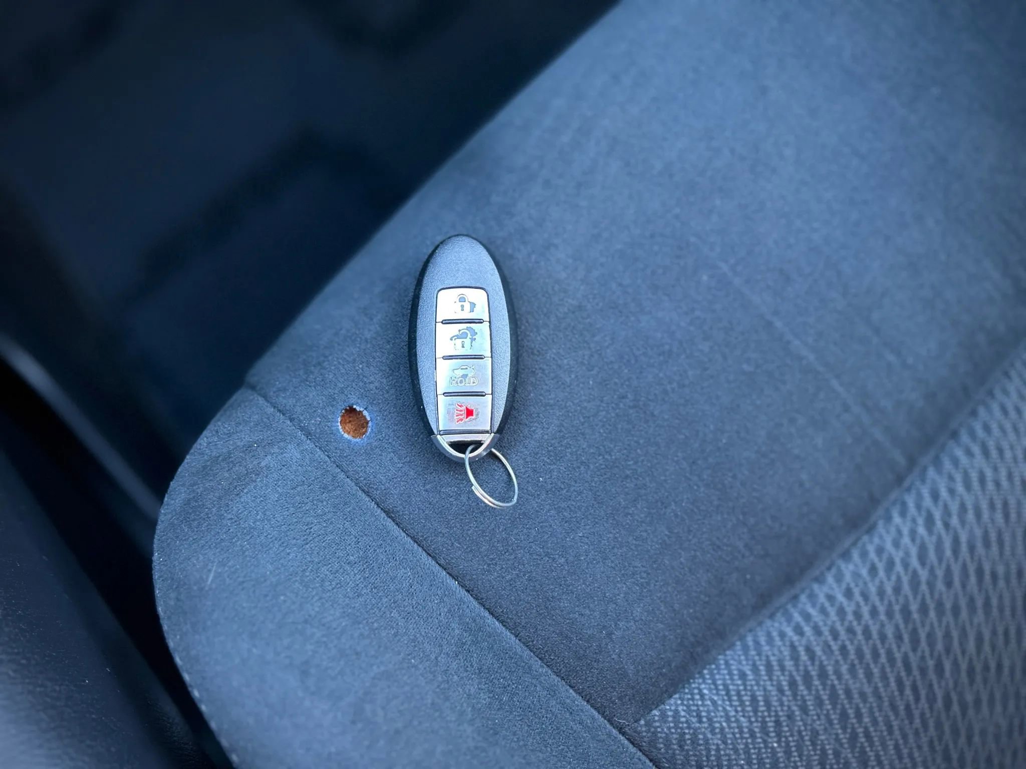 Used 2013 Nissan Pathfinder SV image 20