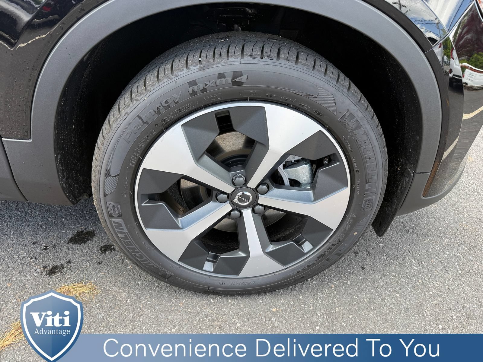 New 2026 Volvo XC40 B5 Core w/ Protection Package Premier AWD/4WD image 10