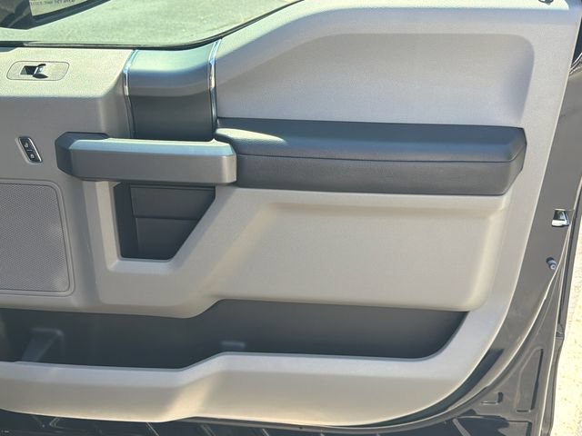 Used 2016 Ford F150 XLT w/ Equipment Group 302A Luxury AWD/4WD image 16