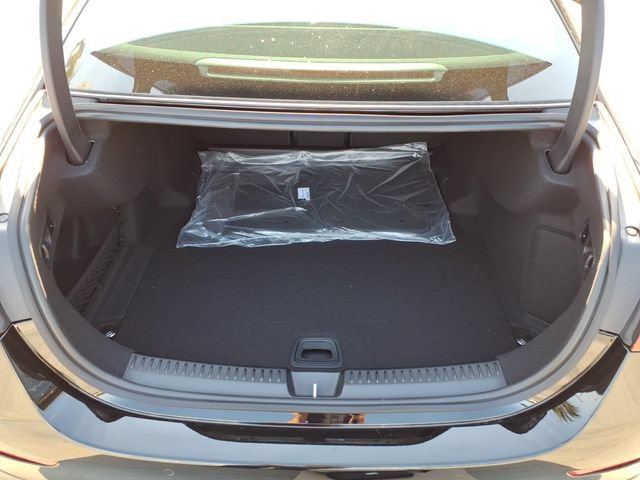 New 2026 Mercedes-Benz E 450 4MATIC Sedan image 23