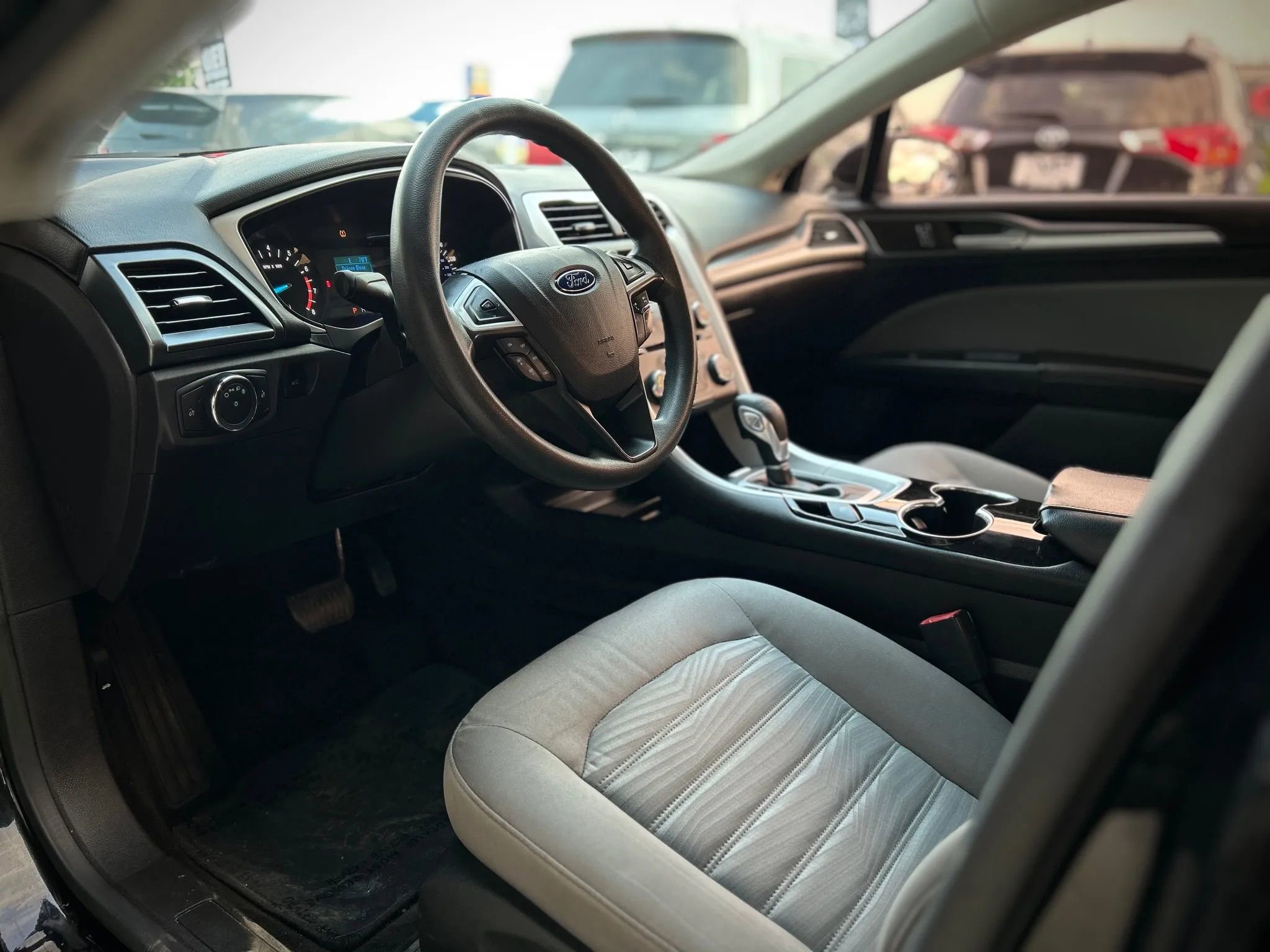 Used 2016 Ford Fusion S image 8