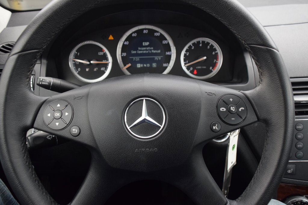 Used 2008 Mercedes-Benz C 300 Sedan image 19