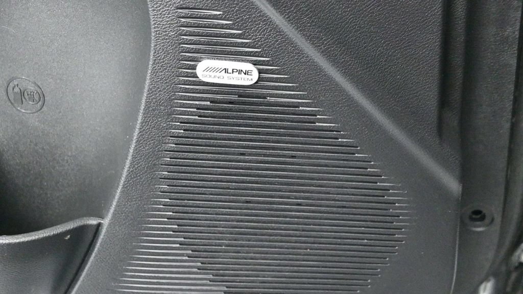 Used 2019 Dodge Challenger SXT w/ Blacktop Package RWD image 12