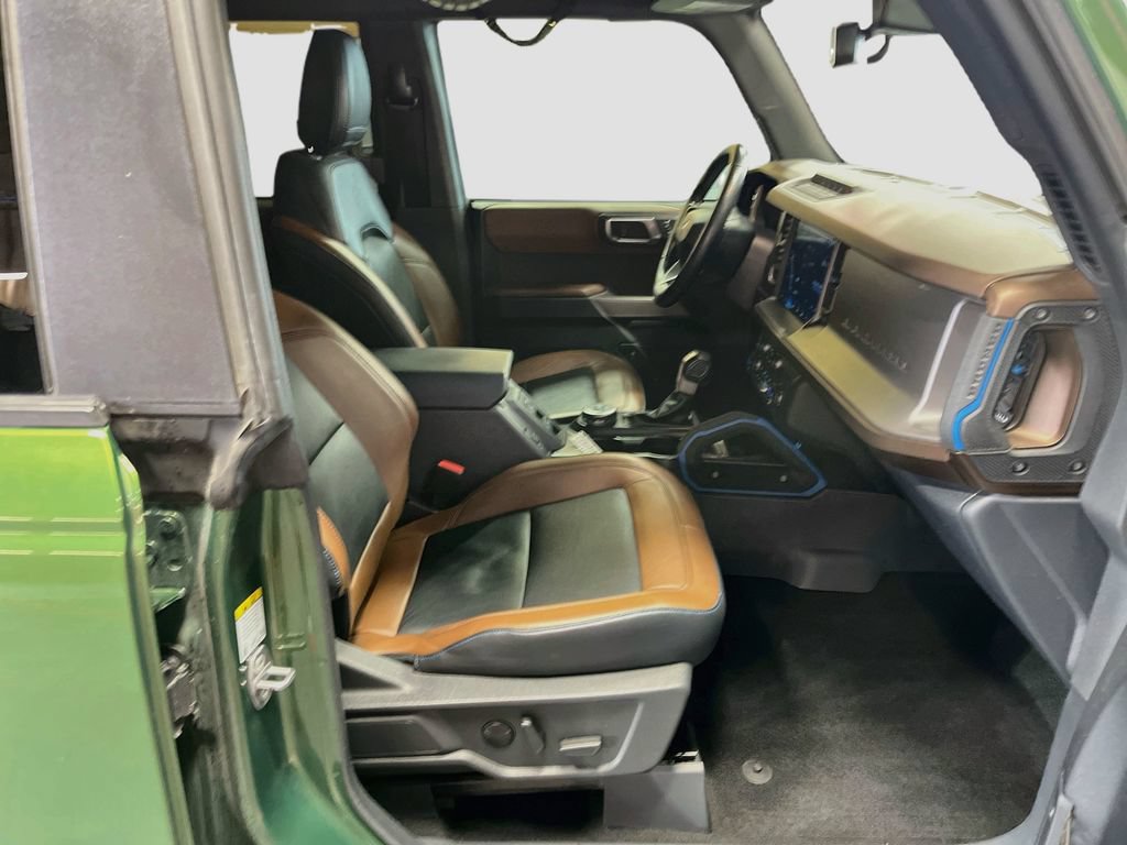 Used 2022 Ford Bronco Outer Banks w/ Sasquatch Package AWD/4WD image 28