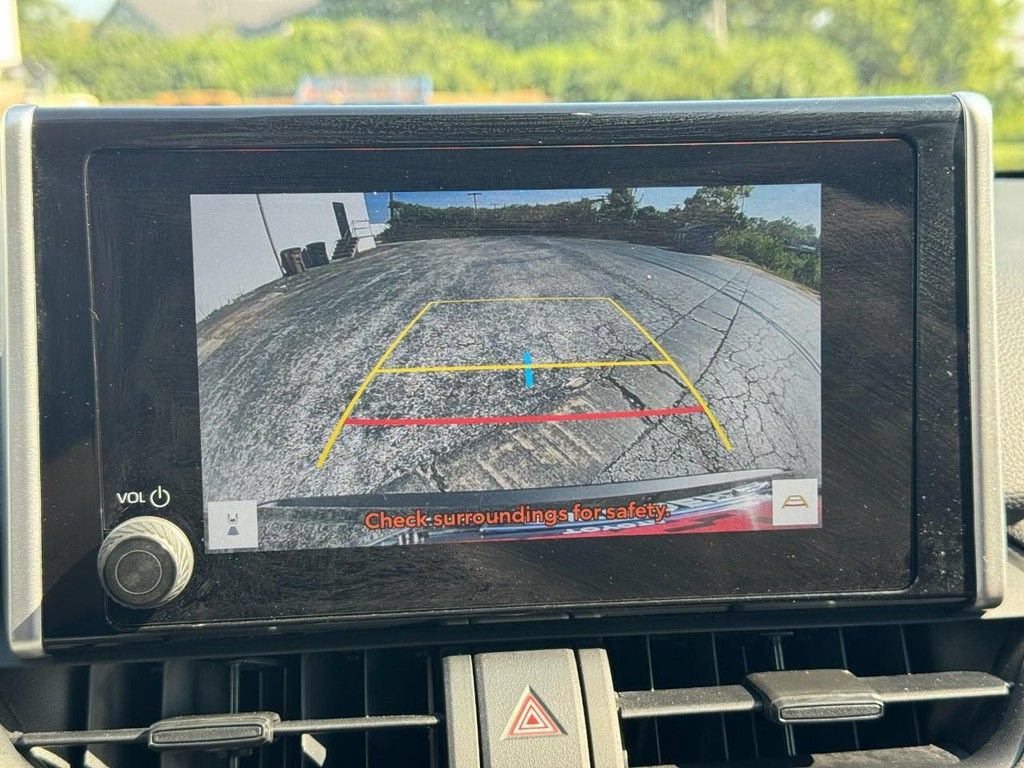 Certified 2025 Toyota RAV4 LE AWD/4WD image 30