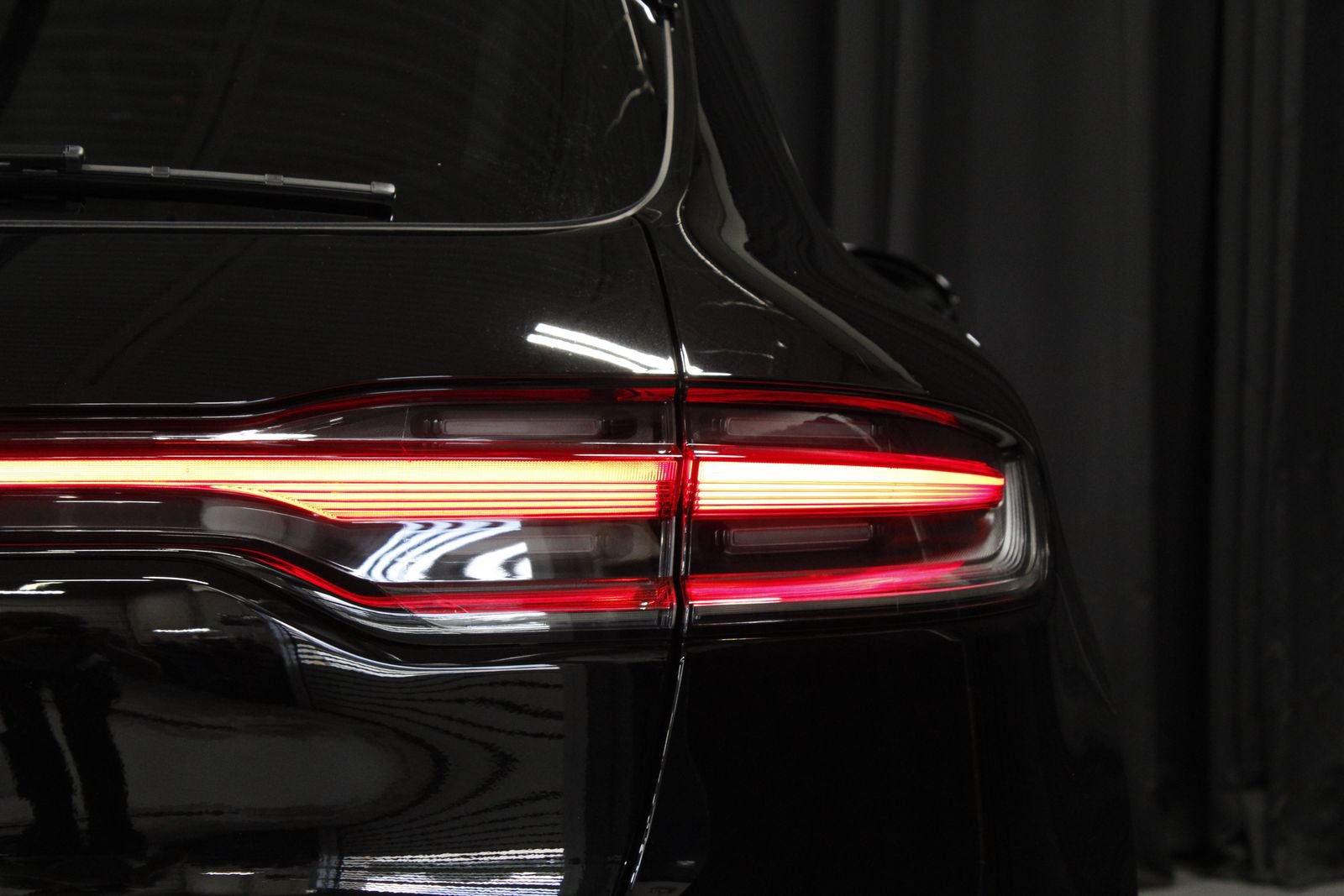 New 2026 Porsche Macan AWD/4WD image 34