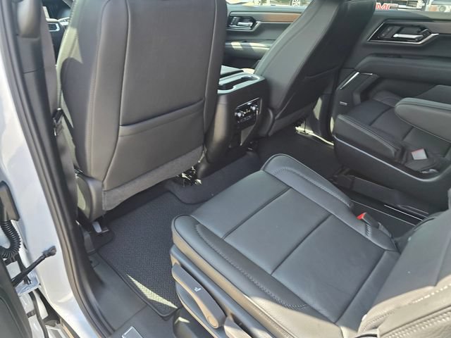 New 2026 GMC Yukon XL Denali RWD image 11