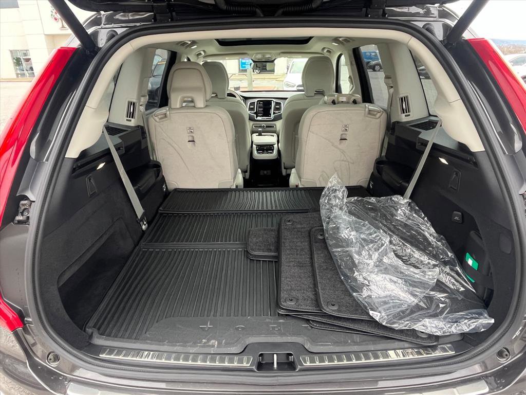 Used 2025 Volvo XC90 B6 Plus w/ Protection Package Premier image 23