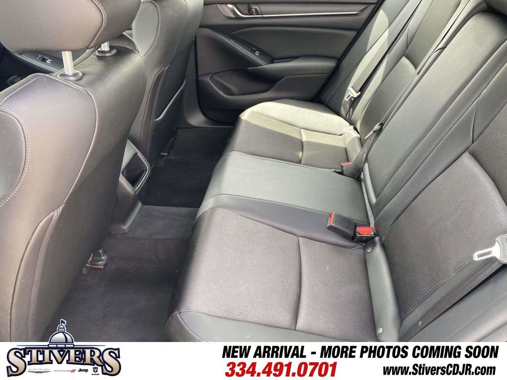 Used 2019 Honda Accord Sport image 14
