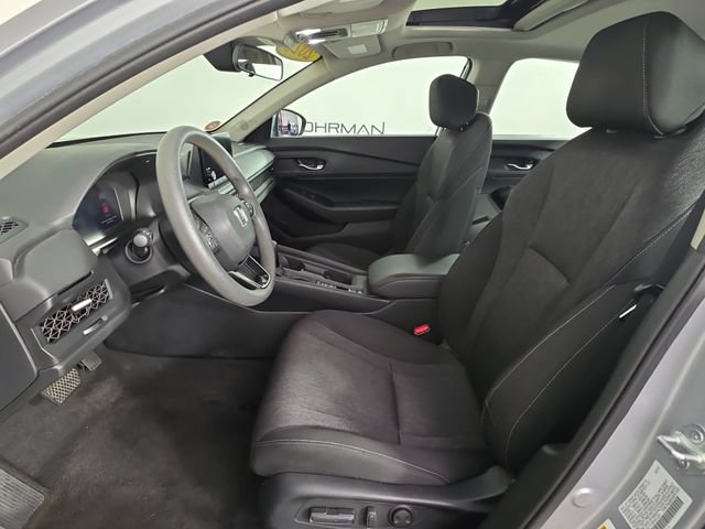 Used 2023 Honda Accord EX image 18