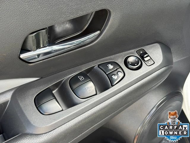 Used 2021 Nissan Kicks SR w/ SR Premium Package FWD image 27