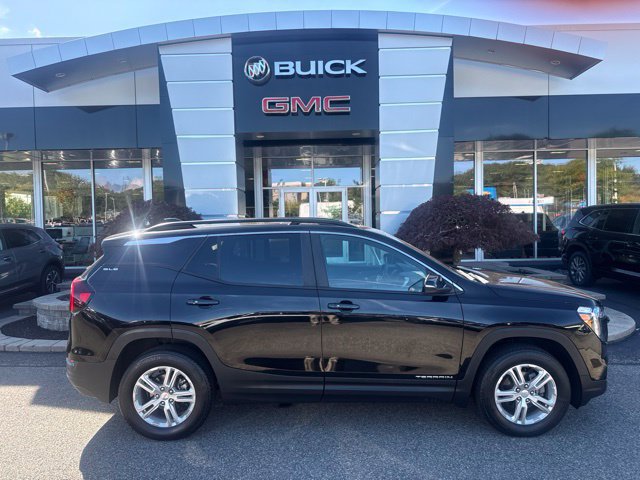 Used 2023 GMC Terrain SLE w/ Driver Convenience Package AWD/4WD image 27