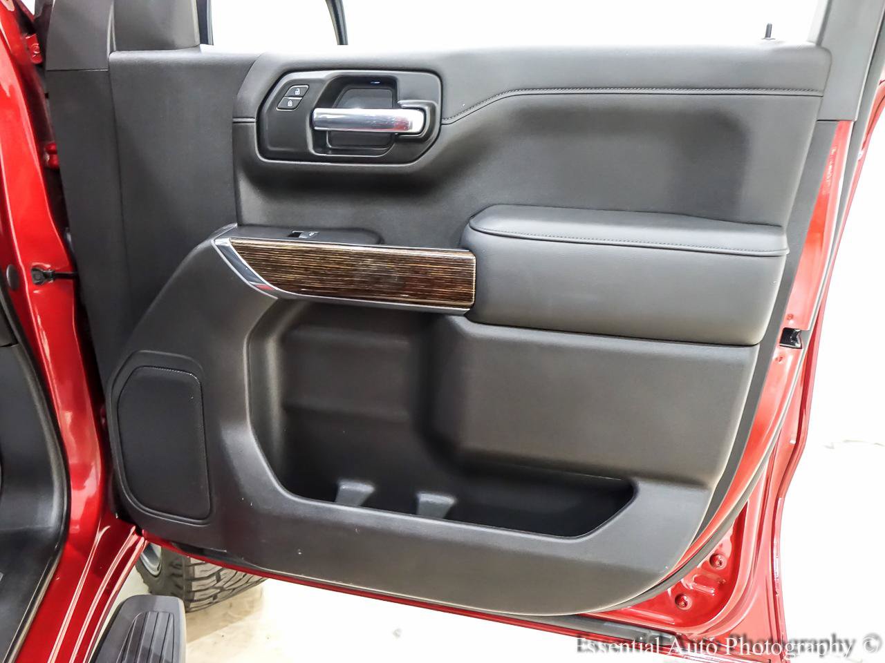Used 2021 GMC Sierra 1500 Elevation w/ LPO, Elevation Black Package AWD/4WD image 30