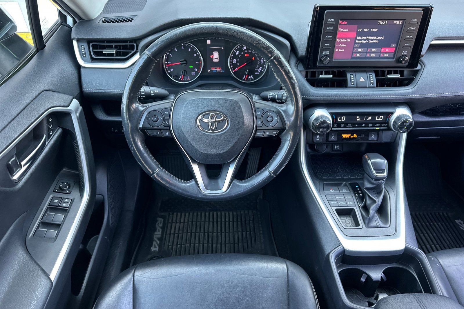 Used 2019 Toyota RAV4 XLE Premium w/ Cold Weather Package AWD/4WD image 11