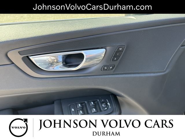 Used 2023 Volvo XC60 B5 Core w/ Climate Package image 15