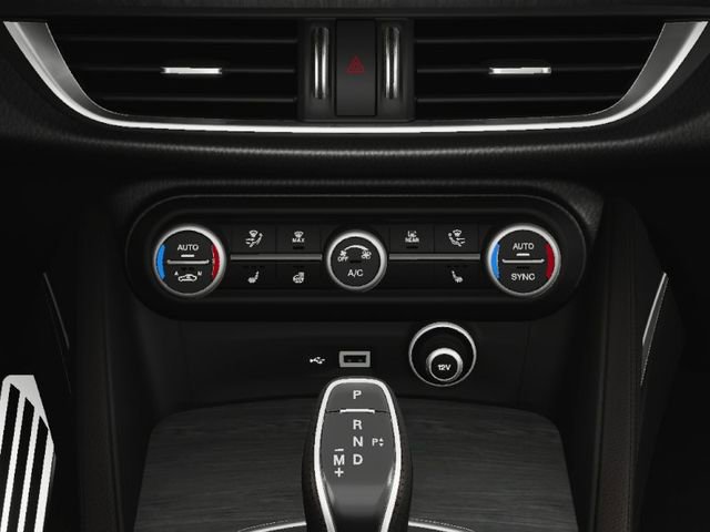 New 2025 Alfa Romeo Stelvio Sprint image 12