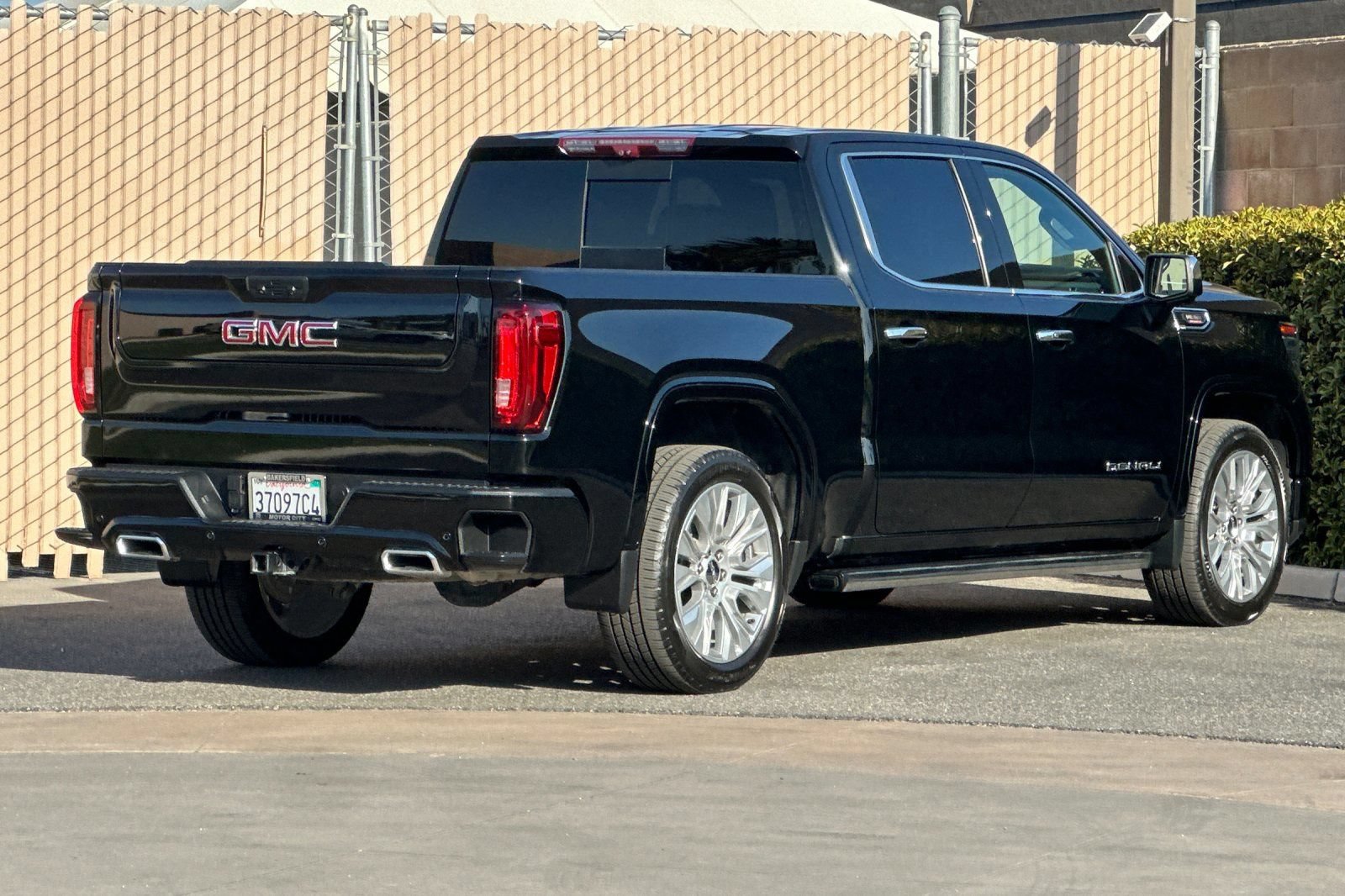 Certified 2023 GMC Sierra 1500 Denali AWD/4WD image 4