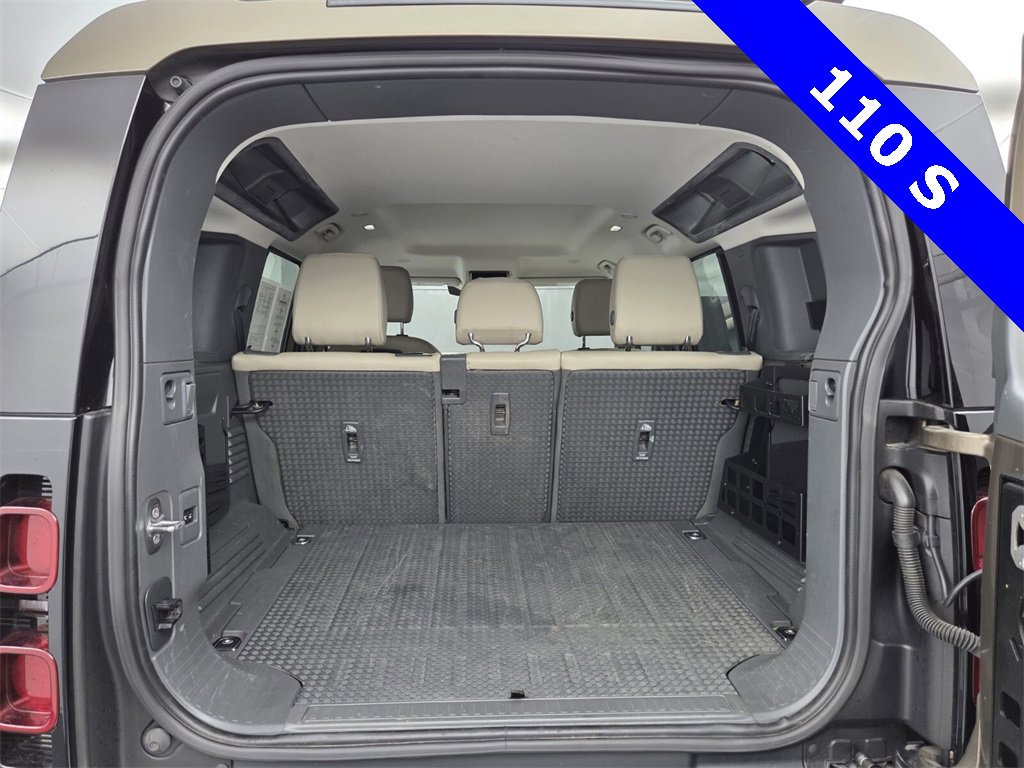Used 2022 Land Rover Defender 110 S image 19