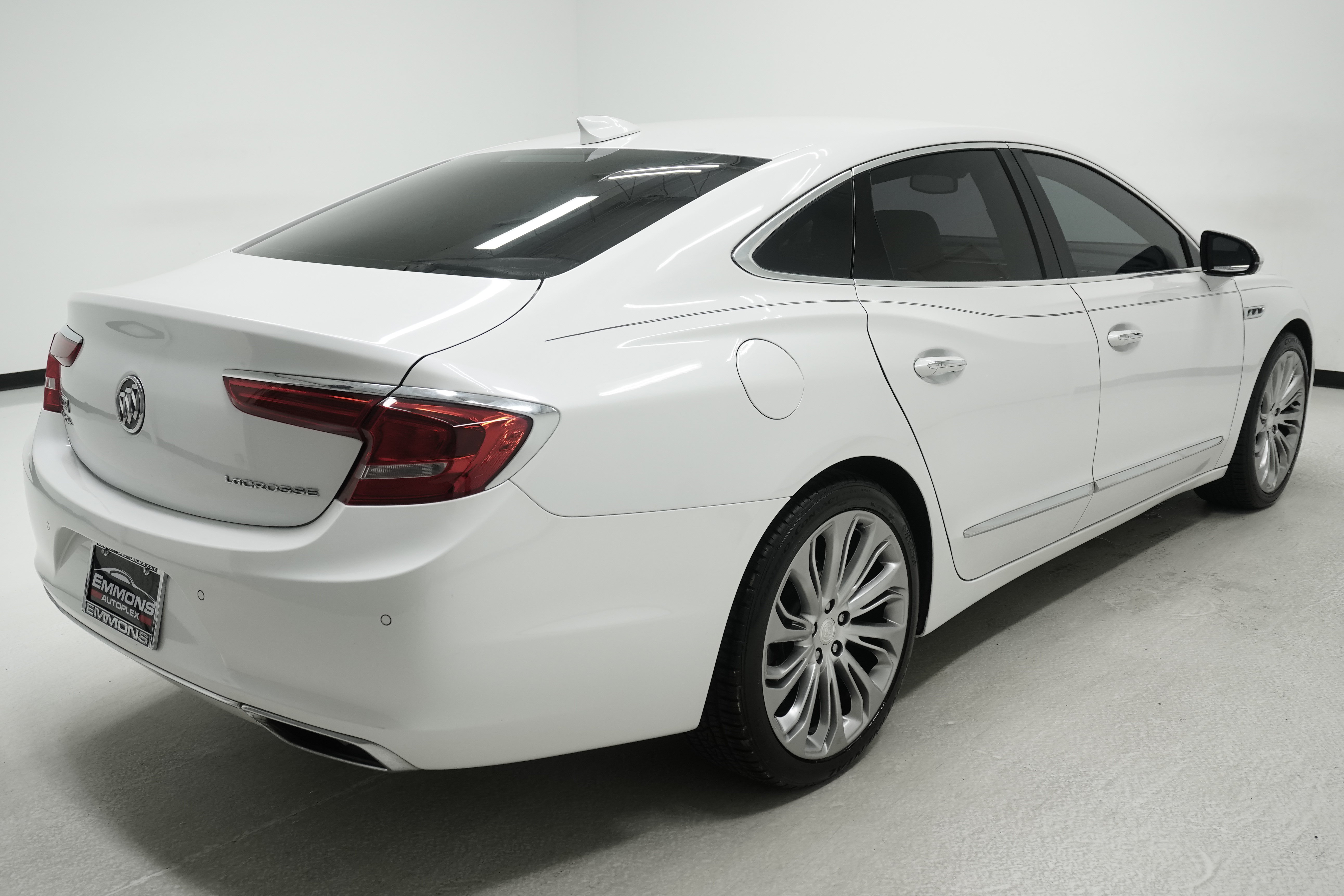 Used 2017 Buick LaCrosse Essence w/ Sights and Sounds Package FWD image 4