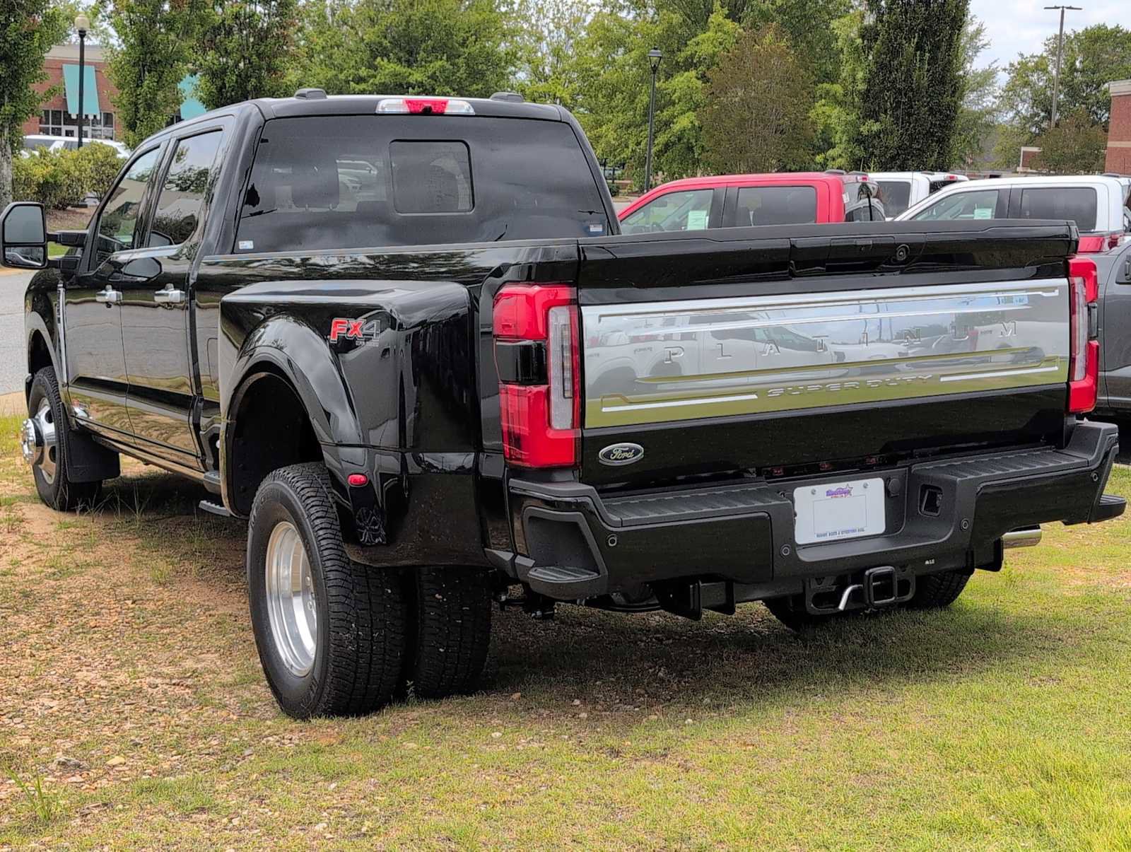New 2025 Ford F350 Platinum w/ Platinum Plus Package image 15