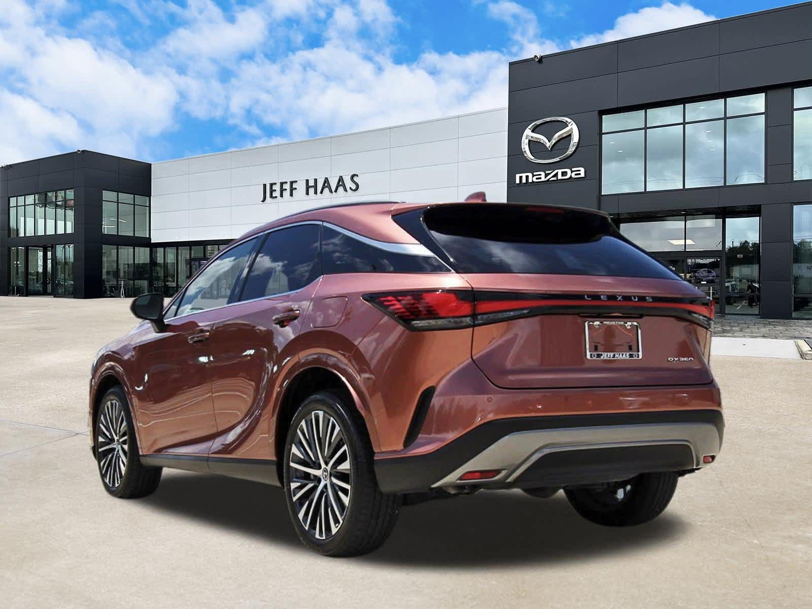 Used 2023 Lexus RX 350 Premium Plus w/ Cold Area Package FWD image 2