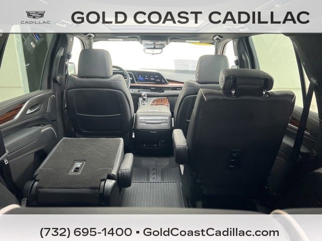 Certified 2024 Cadillac Escalade Premium Luxury w/ LPO, Floor Liner Package AWD/4WD image 16