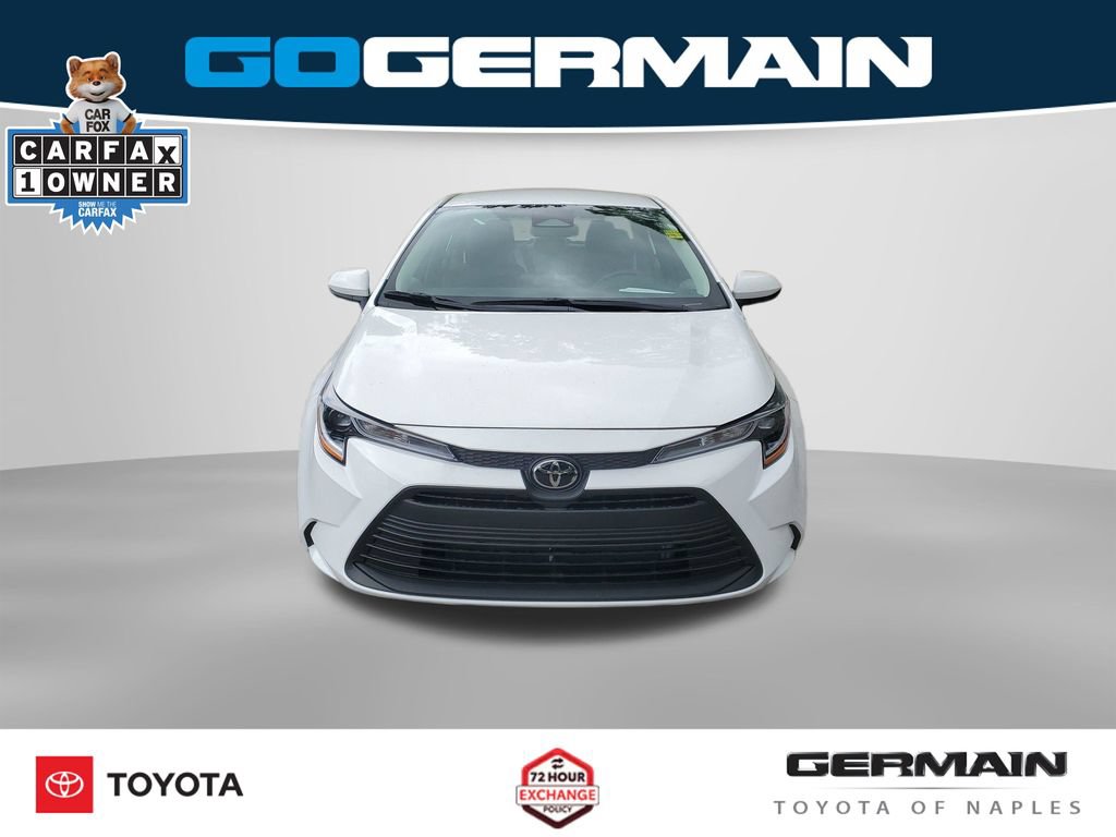 Used 2026 Toyota Corolla LE FWD image 2