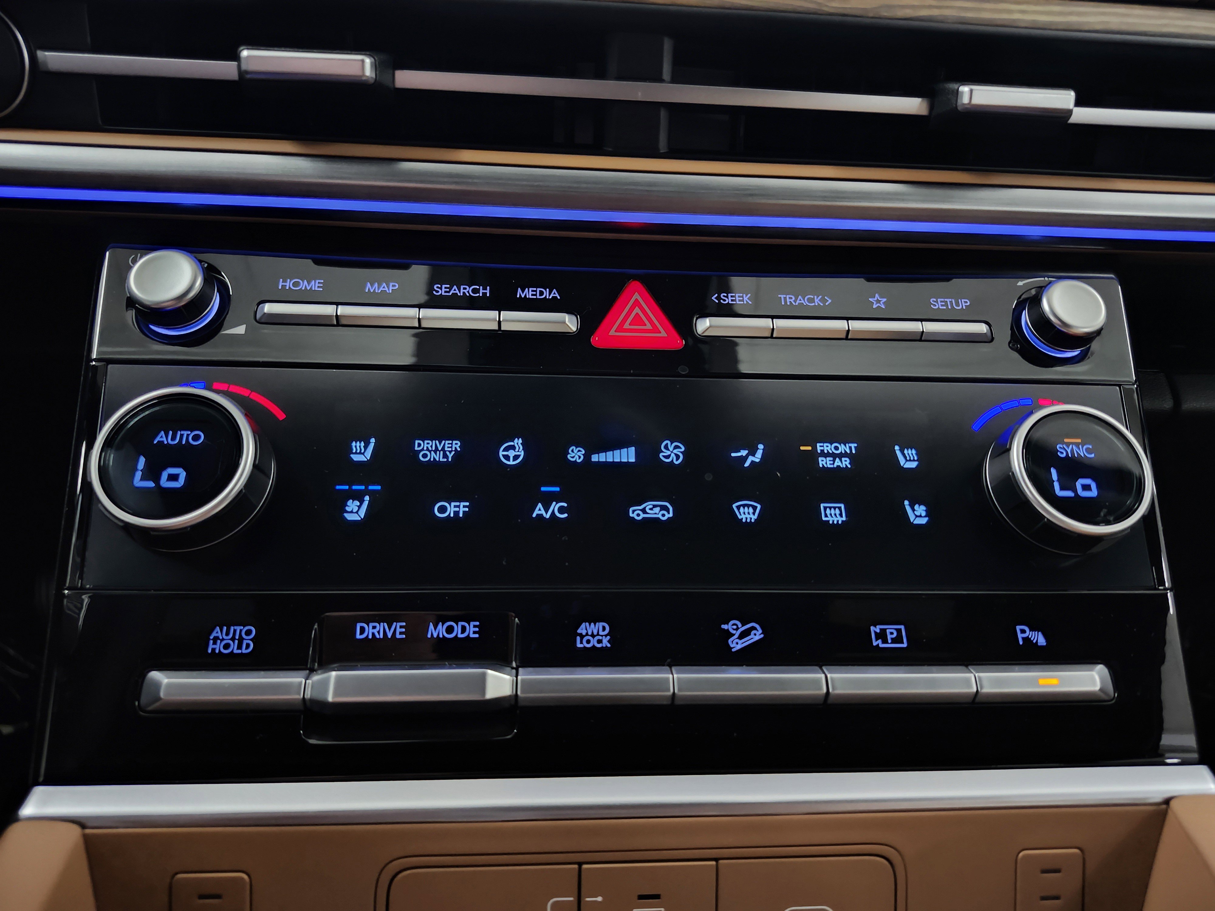 New 2026 Hyundai Santa Fe Calligraphy image 8