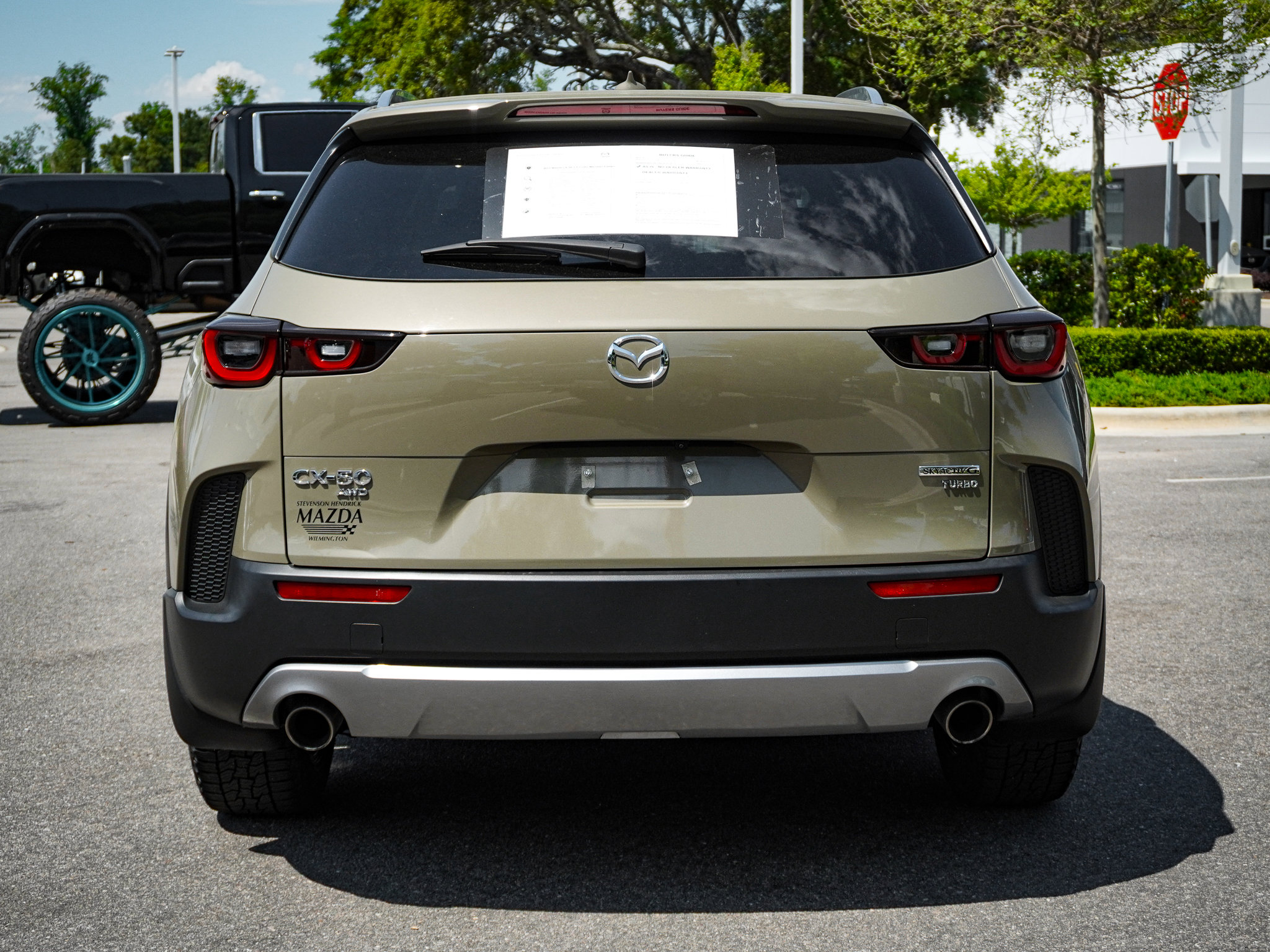 Used 2025 MAZDA CX-50 Meridian Edition w/ Apex Package AWD/4WD image 9