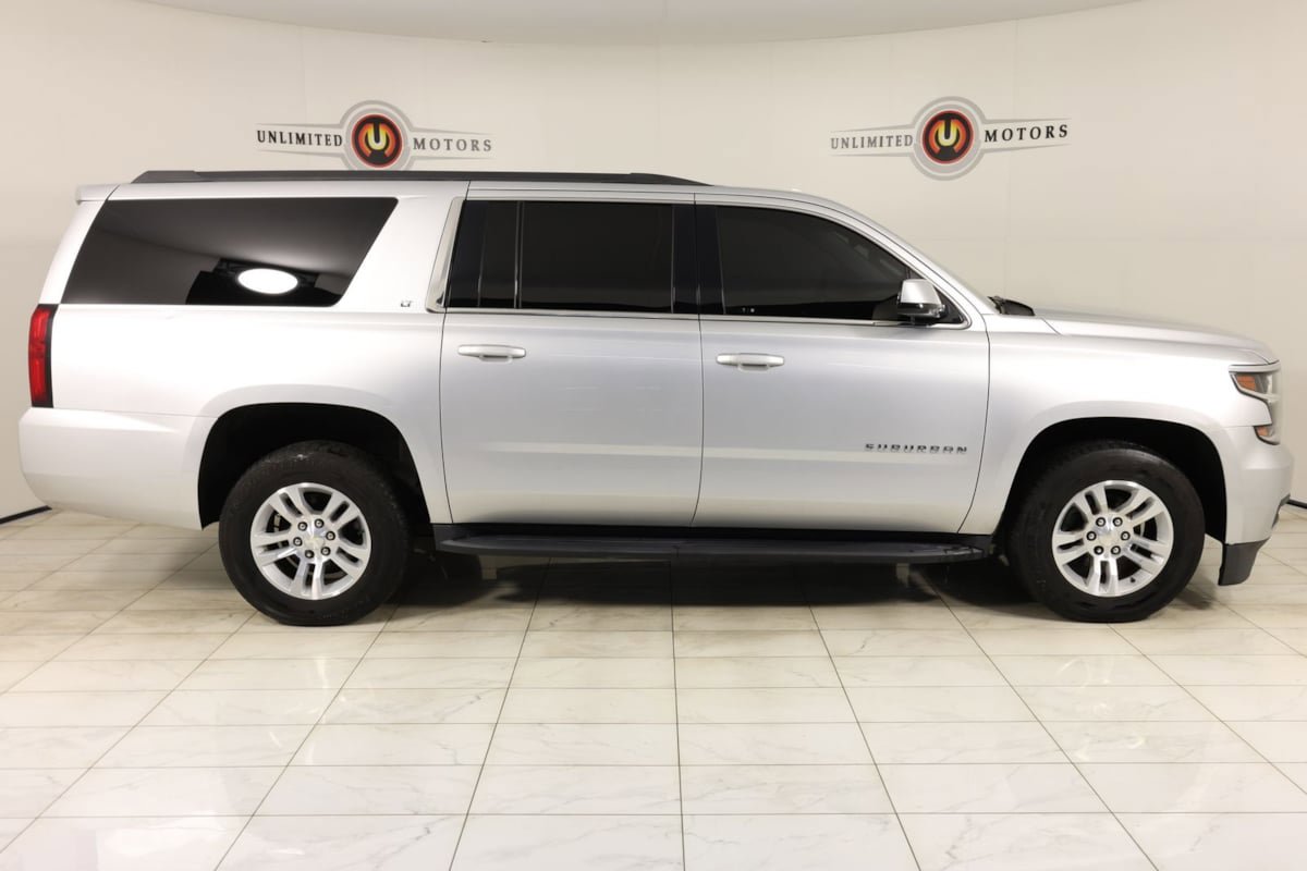 Used 2019 Chevrolet Suburban LT AWD/4WD image 2