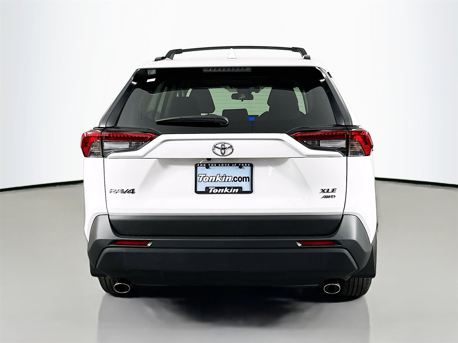 New 2025 Toyota RAV4 XLE image 6