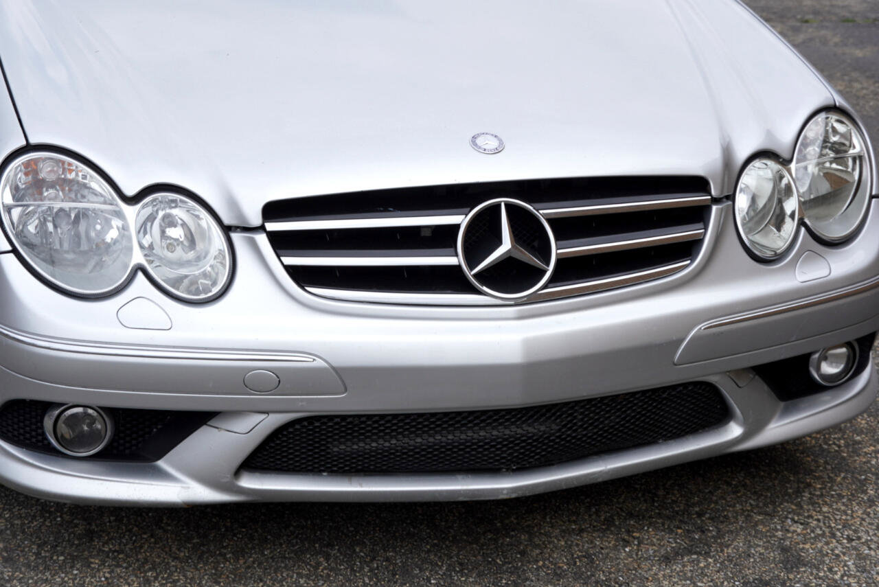 Used 2006 Mercedes-Benz CLK 55 AMG Cabriolet image 3
